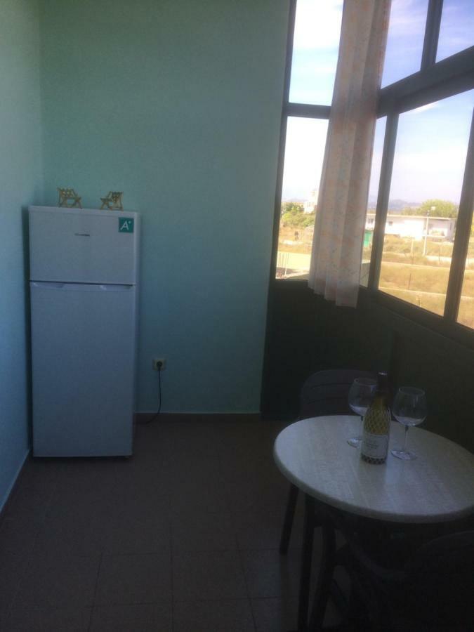 H&H Guesthouse Velipojë Eksteriør billede